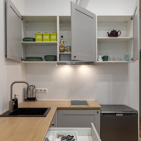 Modern Next To Jrt