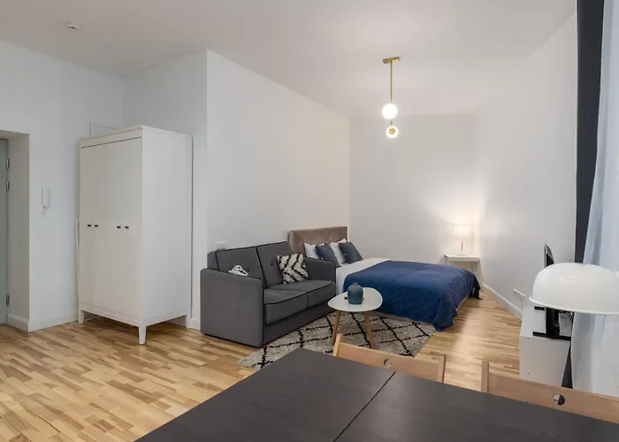 Modern Next To Jrt Dzīvoklis