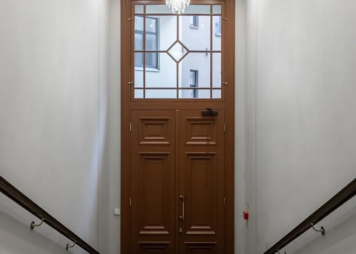 Modern Next To Jrt *