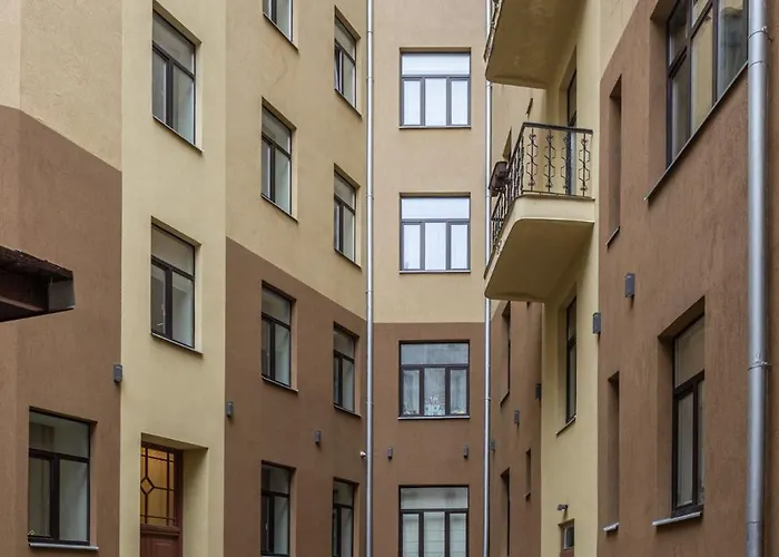 Modern Next To Jrt *