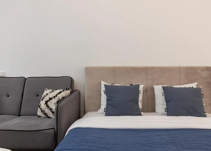 Modern Next To Jrt Dzīvoklis Riga