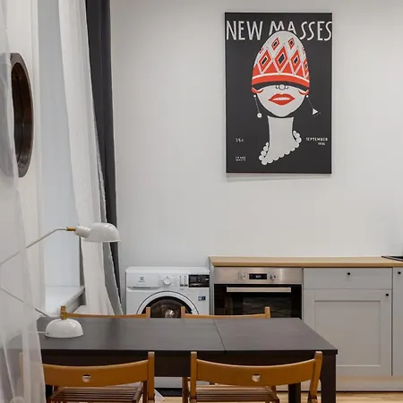 Modern Next To Jrt *